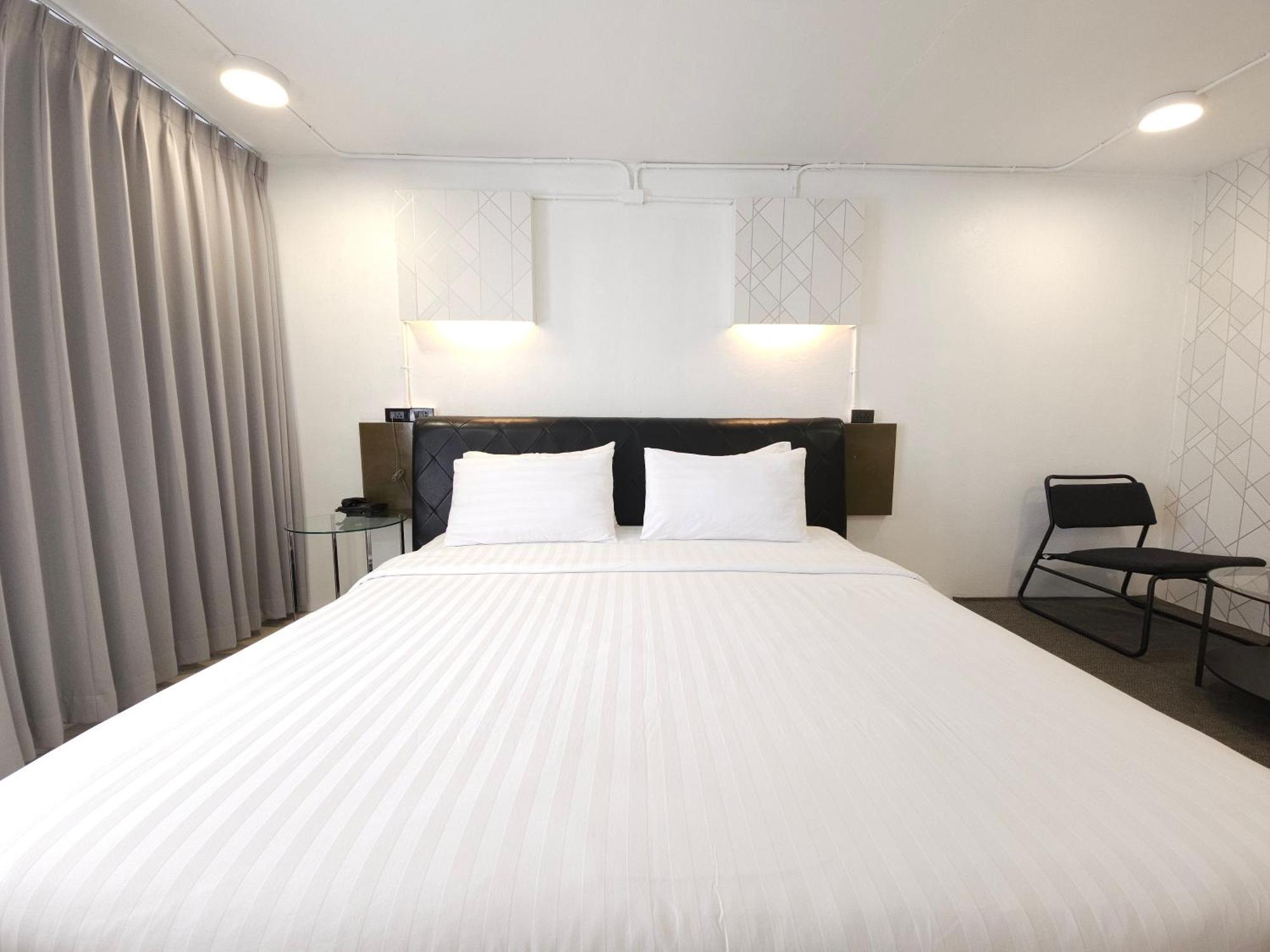 R1 Nimman Hotel Chiangmai — Photos 2
